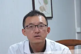 女性后背疼,警惕这5种疾病 #后背疼 #后背疼痛 #涨知识 #硬核健康科普行动视频封面