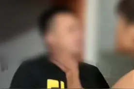 10月15日，江苏泰州。#凌晨女子家中遭陌生男子破门而入 
#警方通报凌晨女子家中遭陌生男子破门而入：嫌疑人已刑拘。视频封面