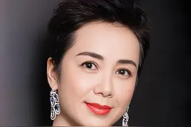 没演技就是没演技，蒋雯丽一个下跪够内娱学一辈子了#蒋雯丽#霸王别姬