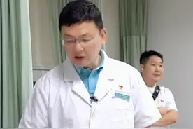 为什么肾结石做完手术结石没有了还要插尿管？ #医学科普 #刘南教授视频封面