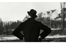 今天要分享的是乔伊斯的《尤利西斯》。作为意识流小说的巅峰之作