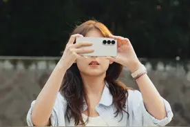 用两亿像素的手机去扫街？三星Galaxy Z Fold7体验 #摄影视频封面