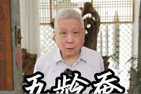 期待下一次看到完整的蚕茧！#蚕事起本 #大有学问 #蚕吐丝