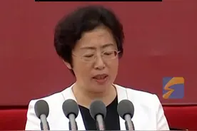6月18日曲阜，#曲阜市委书记毕业典礼现场送福利 ，驻曲高校校友可以免费游“三孔”！#毕业季 #2023曲阜师范大学毕业典礼 #山东dou知道视频封面