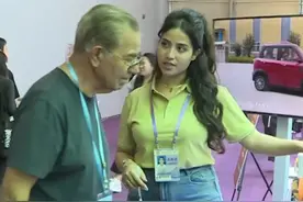 “三蹦子”出征广交会迷倒老外，坦桑尼亚采购商：广交会年年看 年年不一样 #广交会 #三蹦子视频封面