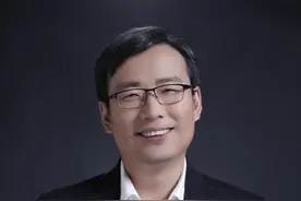 人人都有房？！ 新加坡的组屋让全世界羡慕#老储的生活日记 #新加坡 #公屋制度