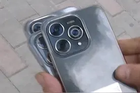 （三）9月16日（报道），德州宁津，华为手机剪视频卡顿、黑屏。华为授权店店长表示，“可以退，但采访不能发”。在记者协调下，华为授权店同意无条件退货退款。#华为手机视频封面