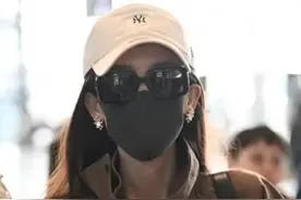 为何明星机场总戴帽子？本以为是怕认出，摘下帽子后才是意料之外 #迪丽热巴 #黄子韬 #许凯 #薛之谦 #明星