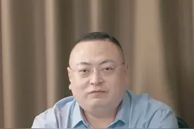 微浸润肺腺癌 非粘液型是什么意思 #肿瘤科普 #肿瘤患者 #抗ai #李道睿医生视频封面