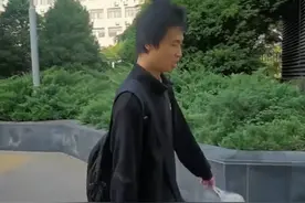 网传韦东奕晋升北大长聘副教授，成为北大最年轻的长聘副教授之一？校方回应此事@司凯 #大象主播说