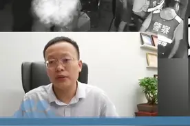 奔驰“亮证姐”逼迫让路，律师4问：女子身份是什么？通过什么途径获得的详细信息？出警是否合规？男子投诉为何无果？#当事人会客厅