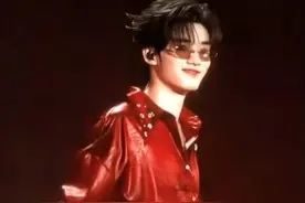 时代少年团成员丁程鑫、张真源拟毕业生引进落户北京。官方回应：属实 ，公示期无异议审批通过后引进。#丁程鑫 #张真源 #时代少年团 #fiction  （编辑：吴姝霖 张研（实习））