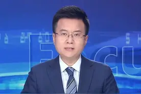男子工作忙图省事，经常把内裤袜子扔洗衣机一起洗，臀部感染股癣，医生：内裤袜子一定要分开洗（大参考）#大象主播说 @司凯
