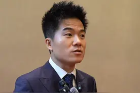 董宇辉谈第一次来到合肥感受，聊到巢湖，有种美好亲切的感觉 （素材支持：巢湖文旅、巢湖发布、合肥观、安阅川）#董宇辉  #2025中国网络文明大会  #合肥  #巢湖视频封面