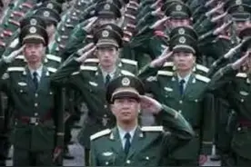 独臂将军丁晓军，一条臂膀，也能保家卫国。#百年青春绽芳华 #向英雄致敬 #敬礼  视频封面