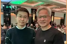 中国钢铁侠34岁干趴波士顿动力，春晚扭秧歌的宇树机器 #王兴兴 #宇树科技 #中国钢铁侠 #杭州六小龙 #春晚机器人视频封面