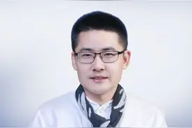 刘强东怒骂高管：为啥拼多多比京东便宜那么多？#拼多多 #京东 #商业思维 #商业模式 #陈平创业说视频封面