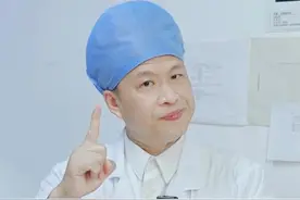 大家用酸类药膏的时候不要盲目去用，跟着医生这样正确建立耐受！#变美 #建立耐受 #去黑头 #毛孔粗大 #痘痘视频封面