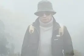 把走路拍出高级感 #拍摄技巧 #视频剪辑 #剪映视频封面