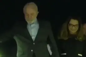 现场视频！#巴西总统卢拉抵达北京视频封面