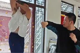 通背拳传人鸽武缘，一胳膊519公斤力量，竟有人想用肚子尝试？ #高手在民间 #鸽武缘 #通背拳 #功夫 #精彩片段