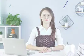 电脑怎样格式化硬盘
鼠标双击计算机进入页面