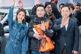 12月19日，上市仅13天的#吉利银河星舰7EM-i交付量破万