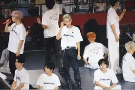 十个显眼包 开个演唱会都能贡献无数个笑料 #十个勤天 #种地吧视频封面