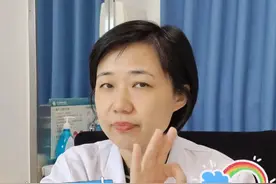 养娃，警惕小物件误吞风险 #医学科普  #家长必读 #育儿经验分享 #急救 #抖出健康知识宝藏