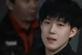 早期球迷吃的究竟有多好？幼莎奶声奶气邀请粉丝吃东西可爱到爆棚视频封面