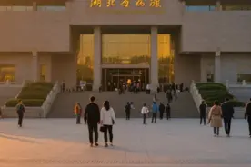 第24集：湖北各地方言大比拼，看看你能听懂几个 #湖北 #武汉