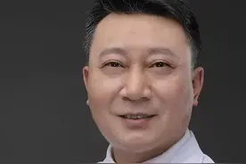 戴美瞳 隐形眼镜必须知道这几件事 #抖出健康知识宝藏 #隐形眼镜 #美瞳 #眼科常识 #变美视频封面