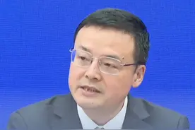 工商银行广西区分行引入境外投资到广西参与交易，推动广西跨境人民币结算量在全国边境和西部省区中排名第一（实习生丨邓兆欣 剪辑丨黎博成）#当代资讯  #新闻发布会  #广西  #境外投资视频封面