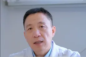 青筋暴露就是静脉曲张吗？ #静脉曲张 #血管外科章希炜 #江苏省人民医院 #工位健康手册 #硬核健康科普行动