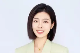 47岁男子诋毁九三阅兵 ，公安机关: 行拘！ #朋友圈诋毁阅兵 #网络不是不法之地 #言行举止 #阅兵仪式