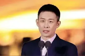 8月6日报道，张译获得国家一级演员职称！一级演员是国家对演员水平的最高职称，行业顶尖水平，享受正高级职称待遇。#张译获一级演员职称视频封面
