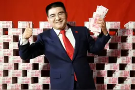 陈光标现身辟谣，回应炫富后“消失”，这几年去哪了？ #陈光标现身辟谣 回应炫富后“消失”，专心公司业务，在做慈善转型。@陈光标 #陈光标  #曹德旺 #正能量