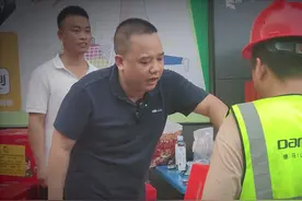 广东唯一的良心劳务中介，他的经历充满了争议视频封面