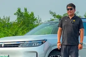 大实话问界M7值得买吗？ #汽车 #抖音汽车 #买车那点事儿 #问界