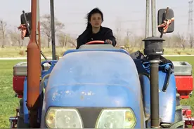 今天给老乡的3800亩大田施肥，中午直接地头吃饭，吃饱继续拼 #乡村守护人 #女农机手曹子榆 #又是一年春耕时 #美好乡村春耕季 #好客山东好品山东视频封面