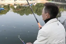 2025年的第一钓！！！ #钓鱼人就是这么疯狂 #米饭钓鱼视频封面