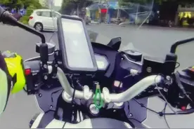 垫江“渝警骁骑”紧急护送断腿伤者#重庆垫江视频封面