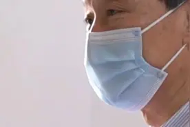 患者家属感恩送红包，孙主任巧退红包显仁心 #医者仁心 #医德 #医生红包 #门诊故事 #孙在典视频封面