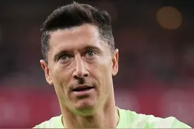 自律之王莱万，36岁的成绩单是52场进42球