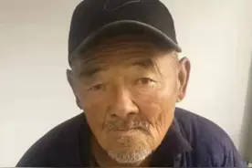 天津寻亲：七旬老人被救助，戴深色棒球帽，穿蓝紫色外套，行动不便图片