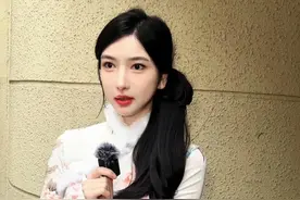 内向但疯狂的女生，有什么恋爱怪癖呢 #上海 #街头采访 #是你喜欢的类型 #情感 #恋爱视频封面