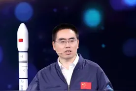 【“拼单拼坐”去太空 中国火箭把价格打下来了】从1970年4月24日发射第一颗人造卫星“东方红一号”，到如今有望“拼单拼座”去太空，中国航天一直在突破！#中国航天日视频封面