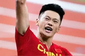 【谢震业：尽快熟悉赛场节奏，为东京世锦赛做准备】 9月7日晚，中国短跑名将谢震业在2025年世界田联洲际巡回赛（金标）北京站的男子100米比赛中亮相。虽然未能获得奖牌，但是谢震业创造了个人赛季最佳，为参加即将到来的东京田径世锦赛增添了信心。
（记者 陈嘉堃 刘平 崔家宁）