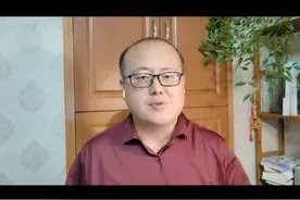 京东方，10亿回购！ 我提前预祝京东方的各位高管，以及核心员工，抓住风口发大财！同时，如果你们发财了，那意味着公司业绩不错，公司估值的也比较高，所以，预祝我们广大的迷你股东，大家一起发财！#京东方 #OLED视频封面