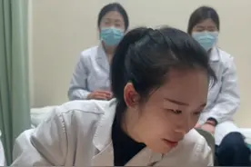 孩子说话不清楚，建议家长三岁半后带孩子到康复科做构音评估和干预，避免孩子产生自卑心理，影响孩子社交生活以及身心健康#医学科普  #构音障碍 #小孩发音不清怎么办 #武汉协和医院王双 #孩子发育视频封面